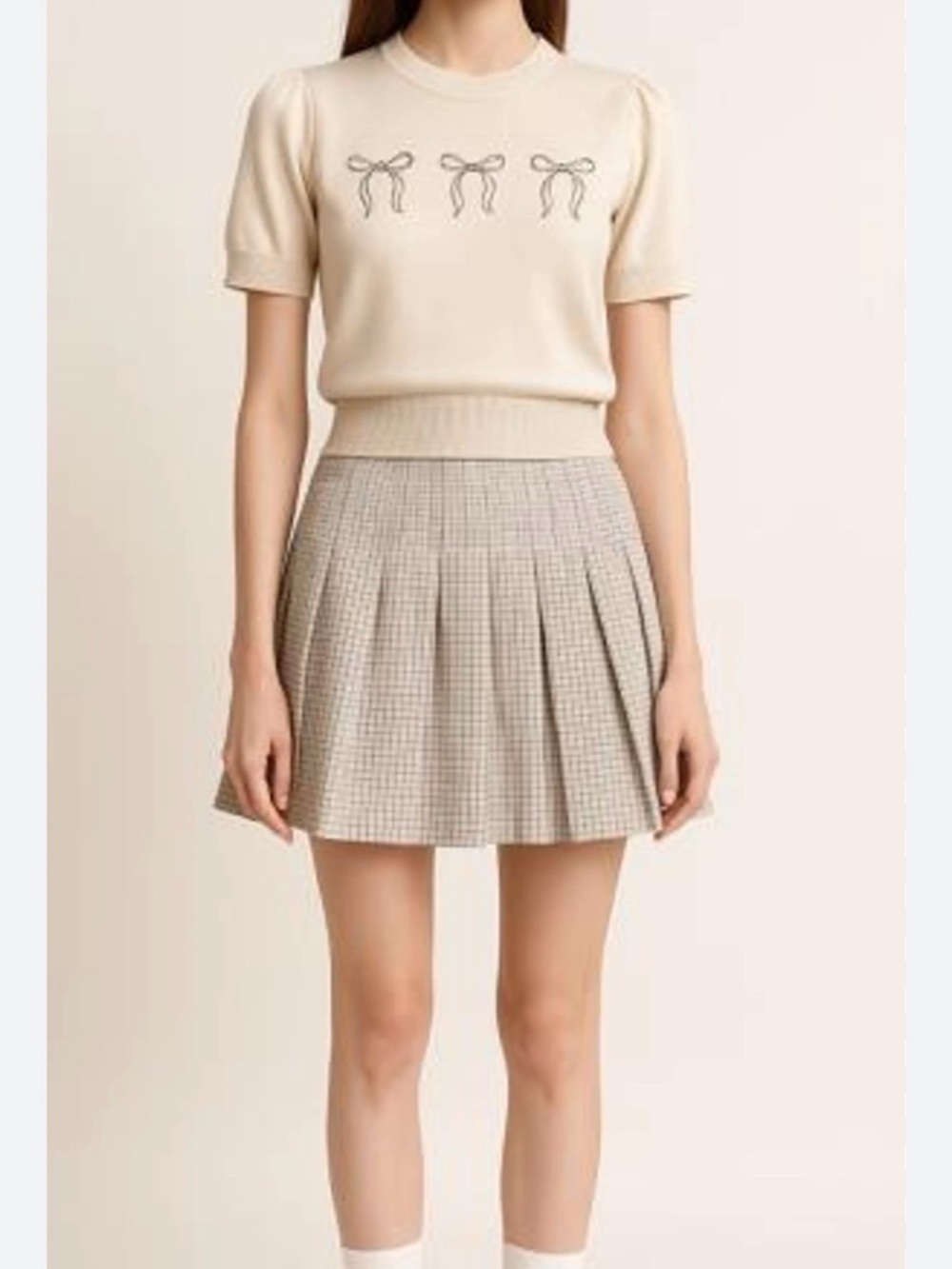 Olive & Oak Beige Plaid Pleated Mini Skirt